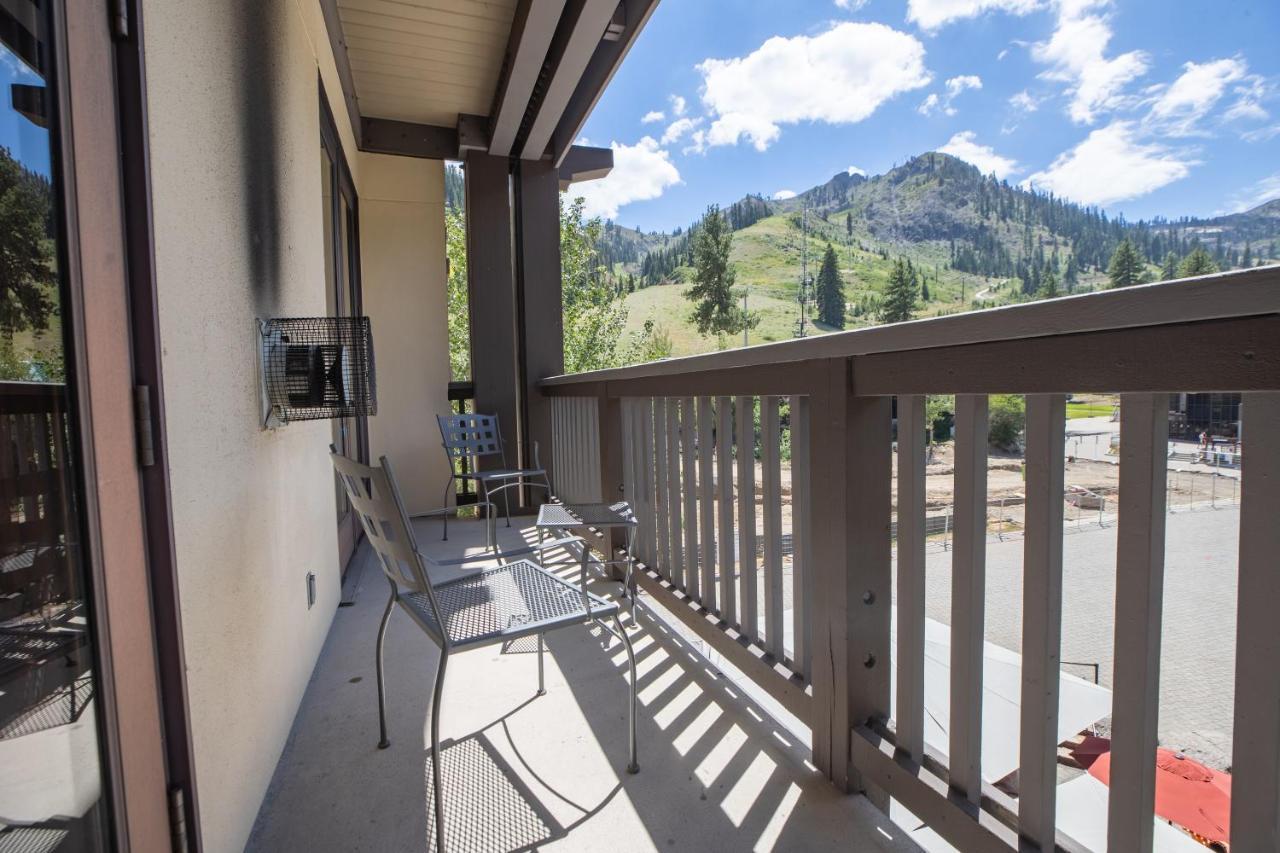 The Village At Palisades Tahoe Olympic Valley  Ngoại thất bức ảnh
