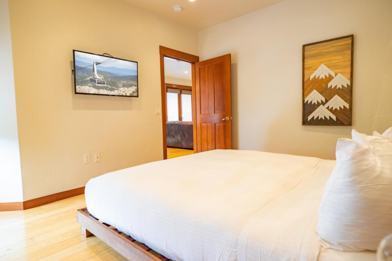 The Village At Palisades Tahoe Olympic Valley  Ngoại thất bức ảnh